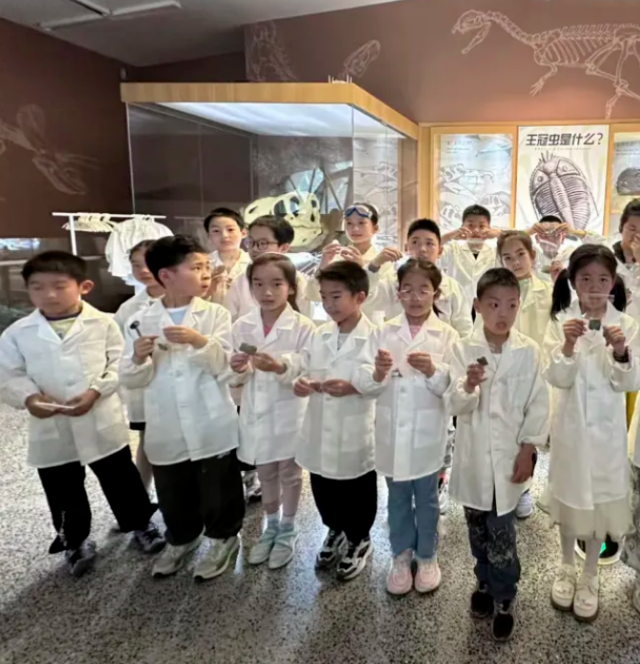 惠及更多青少年讲堂使用学习网开发教育资源线上配送渠道 惠及更多青少年讲堂使用学习网开发教育资源线上配送渠道